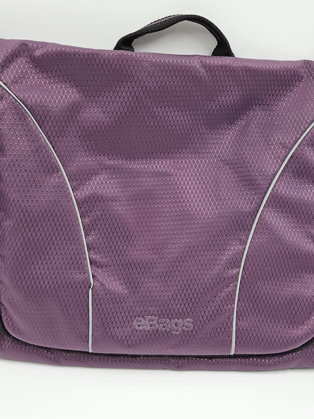 NWOT eBags Portage Large Toiletry Organizer in Eggplant